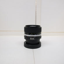 Load image into Gallery viewer, Nikon Lens Nikkor 28mm F/2.8