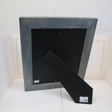 Load image into Gallery viewer, Studio 84 4x6 &#39; wooden Frame
