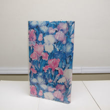 Load image into Gallery viewer, Pioneer 204 Pocket Photo Album - Flower Themed
