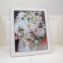 Load image into Gallery viewer, Sala Home Photo Frame in 8x10 inches
