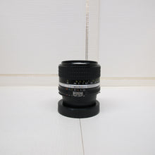 Load image into Gallery viewer, Nikon Lens Nikkor 28mm F/2.8

